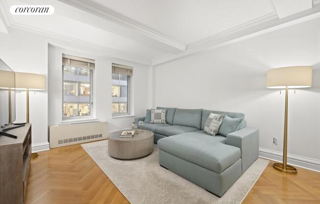 1 bed, 1 bath, 817 sqft, $5,850, Unit 9E