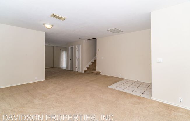 10254 South Creek