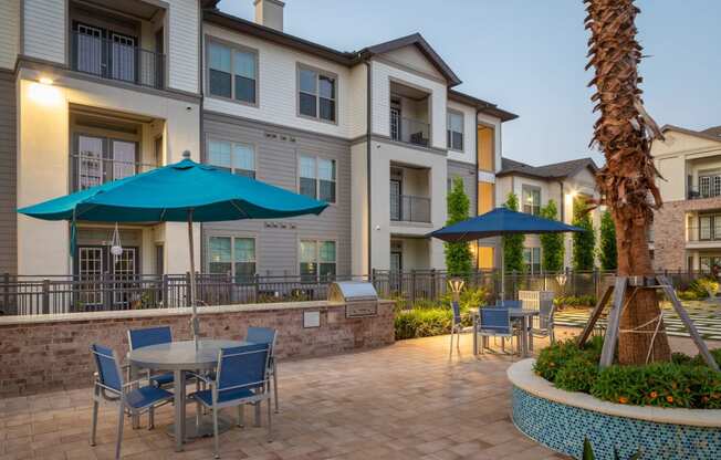 royal sienna apartments in missouri city