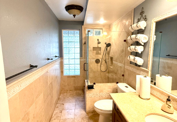 483 S RANCHO DE SOL DR