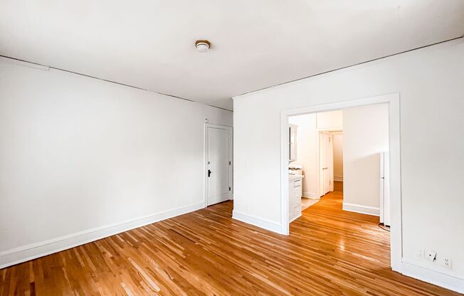 1 bed, 1 bath, 600 sqft, $990, Unit 102