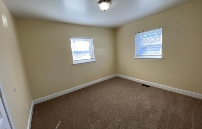 2 beds, 1 bath, $1,150, Unit 2548A