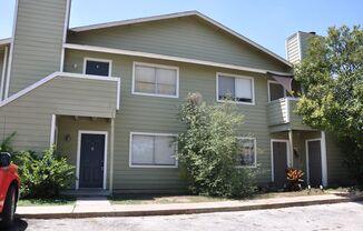2 Bedroom 1 Bath Bottom Unit near Q2 Stadium