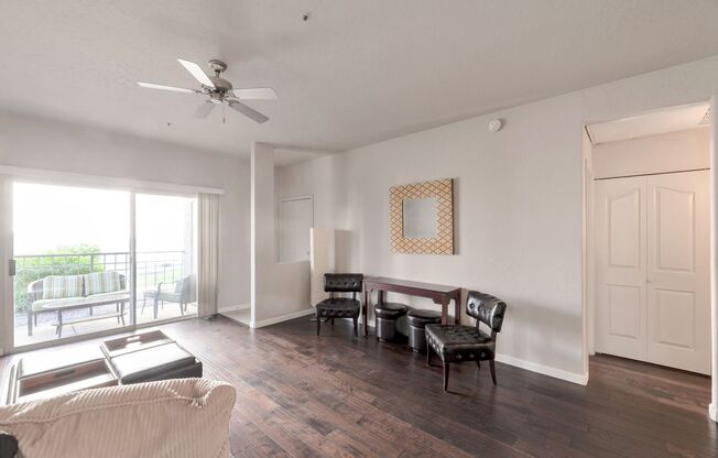 Fully Furnished 2-Bedroom Home in Prime Scottsdale Location