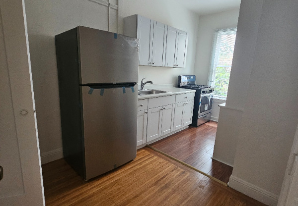 Studio, 1 bath, $1,795