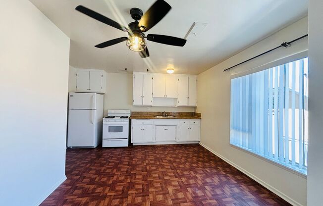 1350 Edgecliffe Apartments