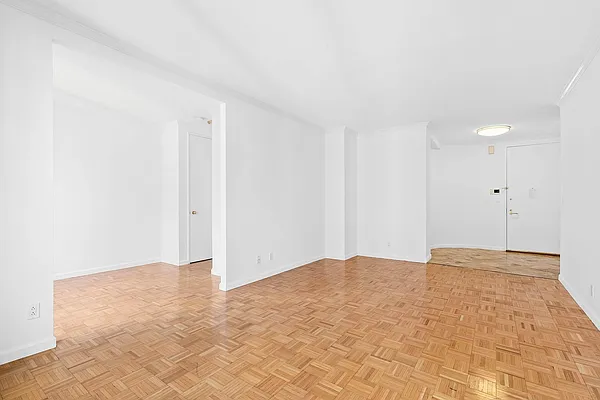 Studio, 1 bath, $4,250, Unit 21C