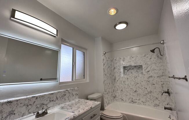 1 bed, 1 bath, 675 sqft, $2,025, Unit 009#C21