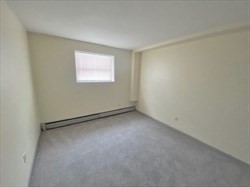 2 beds, 1 bath, 950 sqft, $2,500, Unit 3