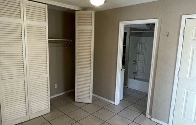 1 bed, 1 bath, $1,150