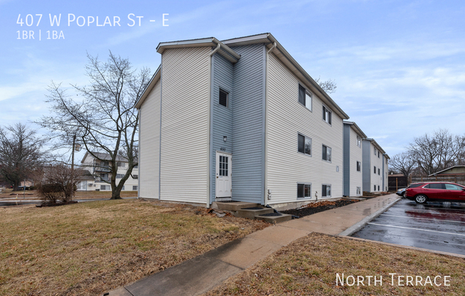407 W POPLAR ST