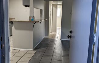 2 beds, 1 bath, 850 sqft, $2,200, Unit #1