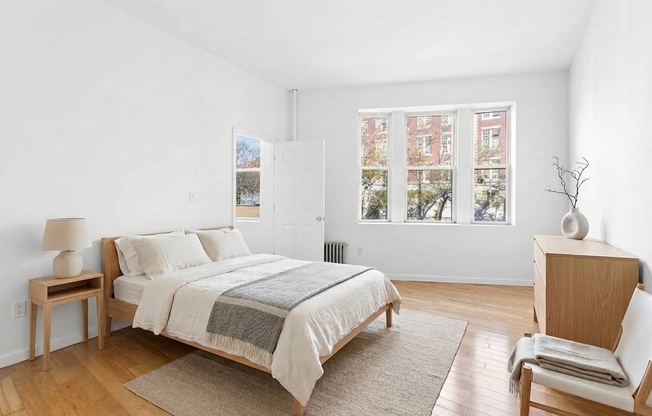 1320 CORTELYOU RD