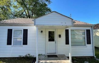 Updated 2 bed/1 bath home!