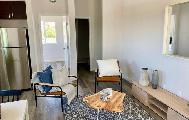 Move in Promotion for 12 Months! Remodeled 2 Bed/1 Bath