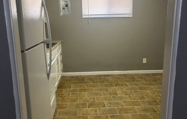 2 beds, 1 bath, 750 sqft, $1,020, Unit B01 1008 06