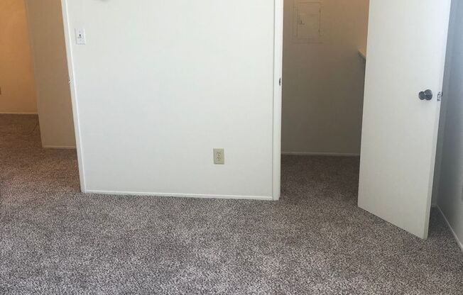 1 bed, 1 bath, 600 sqft, $1,800, Unit I