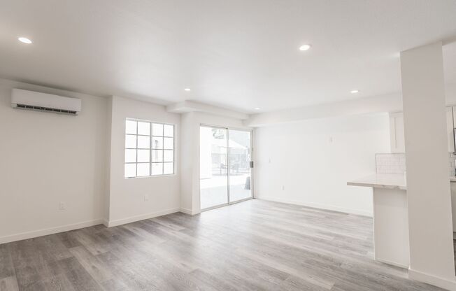 Studio, 1 bath, 575 sqft, $1,798, Unit 117