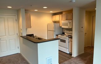 1 bed, 1 bath, 625 sqft, $1,695, Unit 515