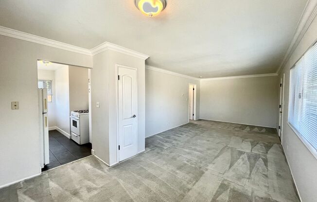 466 N Fair Oaks Avenue