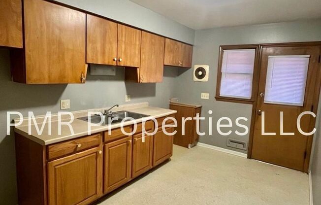 1 bed, 1 bath, $750, Unit 4516- 03