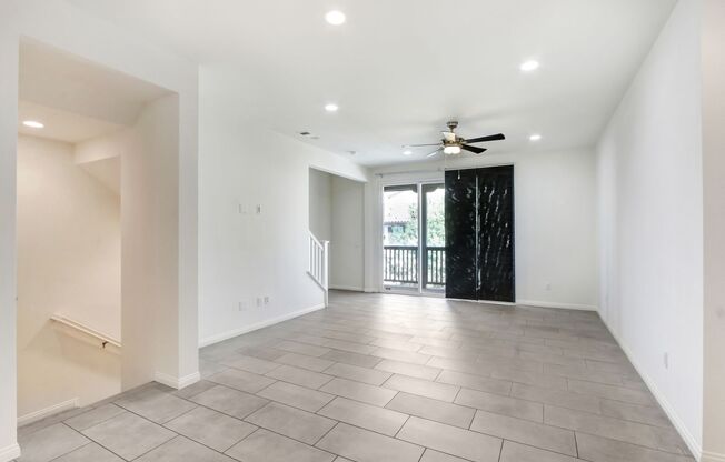 Tri-Level Azusa Townhome