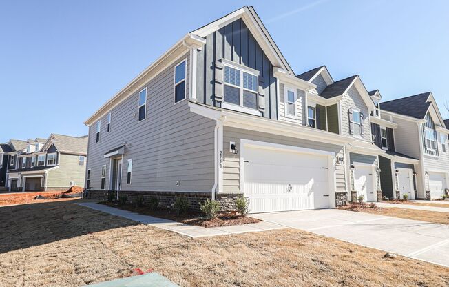 Beautiful 3 bedroom Townhome in Union County!