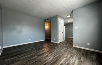 2 beds, 1 bath, 800 sqft, $1,095, Unit Unit C