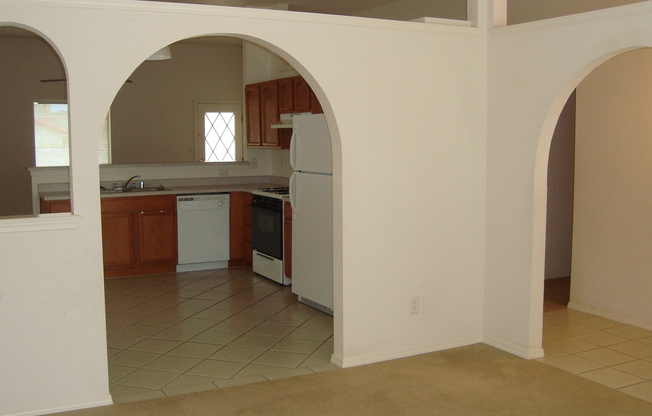 West El Paso 4 bed refrig A/C Home