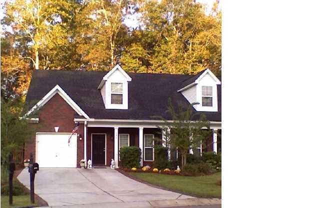 3bd 2.5 bath house in Steeple Point subdivision