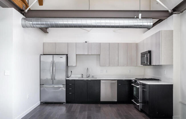 1 bed, 1 bath, 830 sqft, $2,950, Unit 220