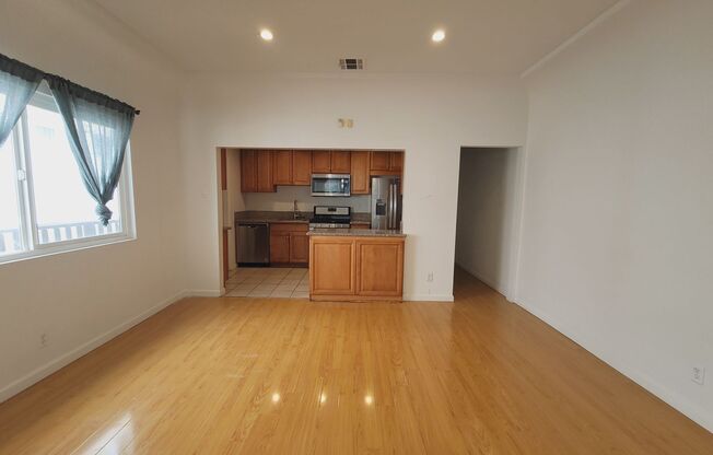 3933 Woolwine Dr