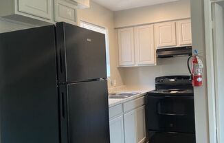 1 bed, 1 bath, $800, Unit 1142-03/J