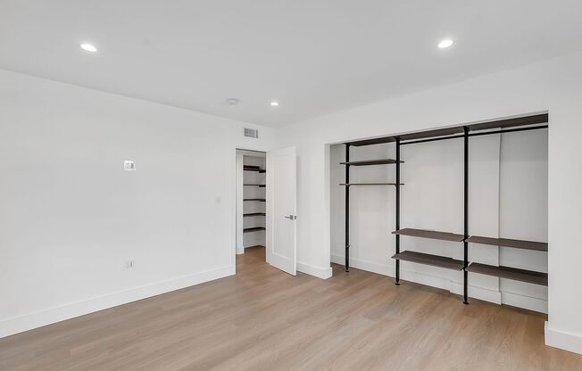 Studio, 1 bath, $2,108, Unit 10