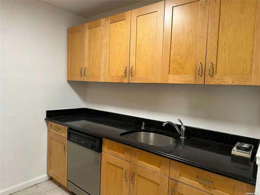 2 beds, 2 baths, 1,100 sqft, $3,000, Unit 5F