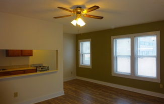 11  -  1706 Stevens