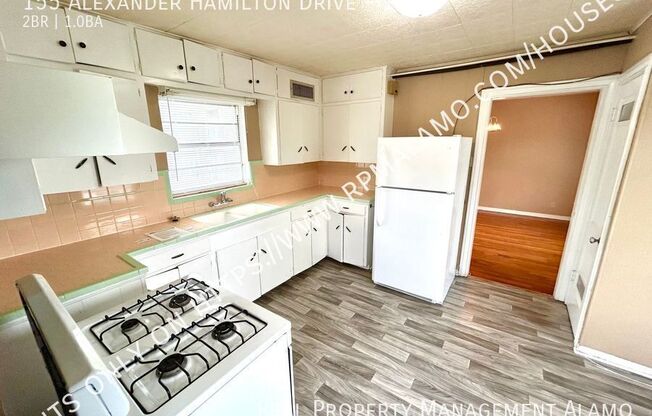 155 Alexander Hamilton Drive #202