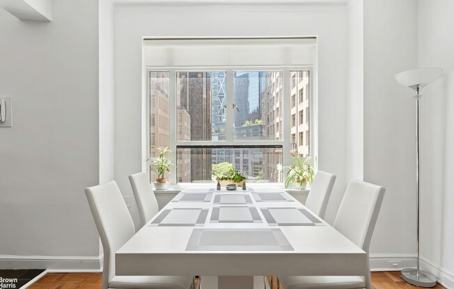 1 bed, 1.5 baths, 941 sqft, $8,500, Unit 9F