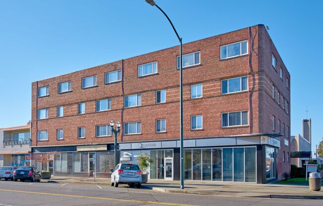 Clermont Apartments