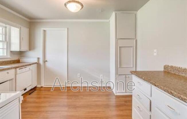 724 GENERAL SENTER DR