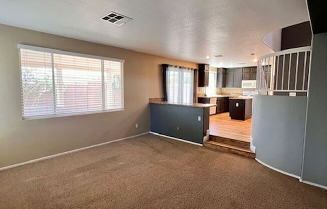 Cul-de-Sac Gated Community $1000 Off First Month