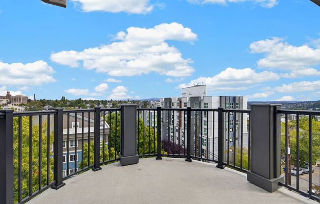 2 beds, 2 baths, 1,005 sqft, $2,995, Unit 602