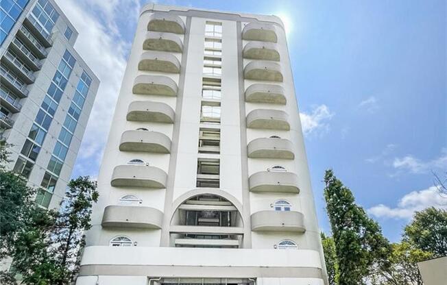 2161 Peachtree Rd NE