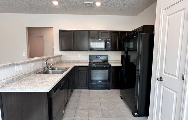 4 beds, 2 baths, $2,095