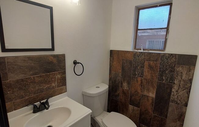 3 beds, 2 baths, $1,475