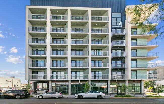 Studio, 1 bath, $2,395, Unit Unit 414 (Furnished)