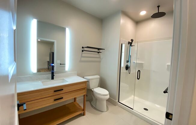 1 bed, 1 bath, 903 sqft, $2,541, Unit 257