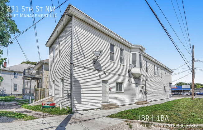 831 5 ST NW