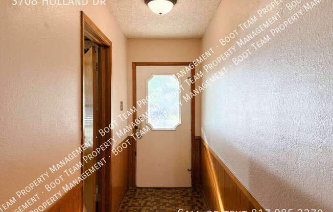 3708 HOLLAND DR