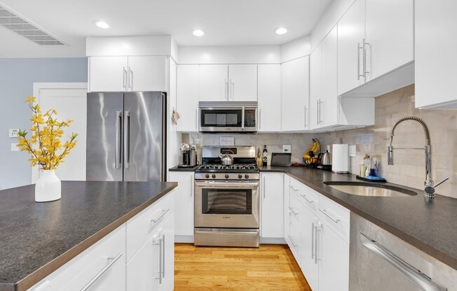 157 HANCOCK ST